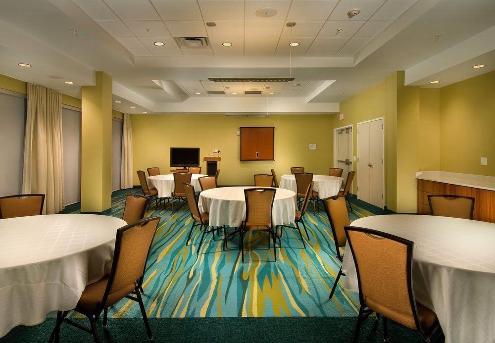 Springhill Suites Potomac Mills Γούντμπριτζ Εξωτερικό φωτογραφία