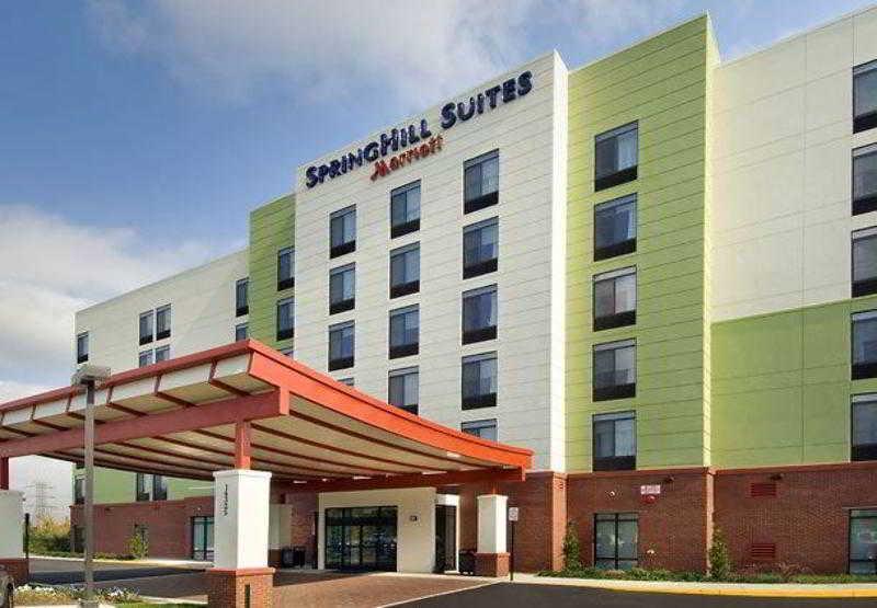 Springhill Suites Potomac Mills Γούντμπριτζ Εξωτερικό φωτογραφία