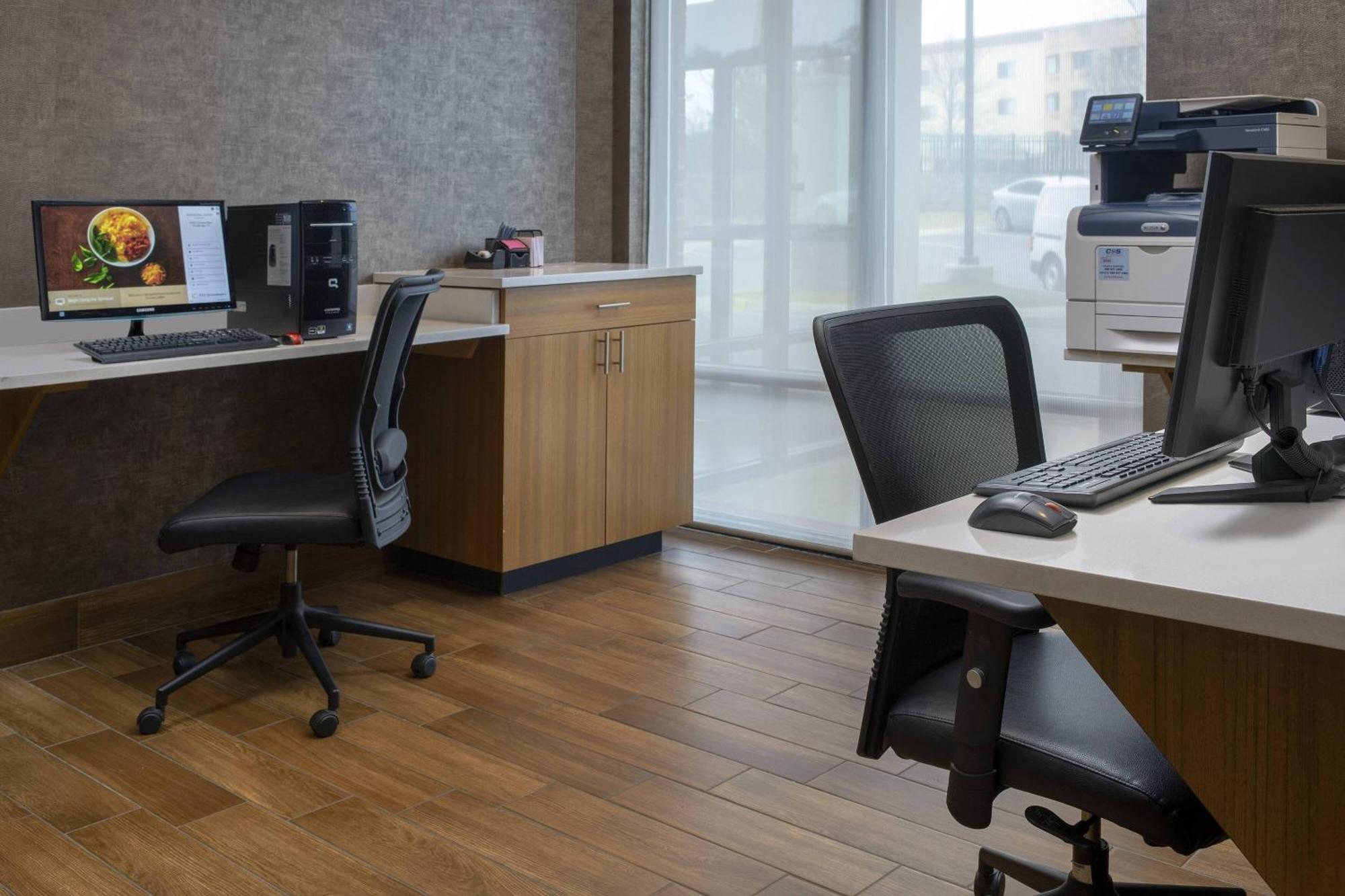 Springhill Suites Potomac Mills Γούντμπριτζ Εξωτερικό φωτογραφία