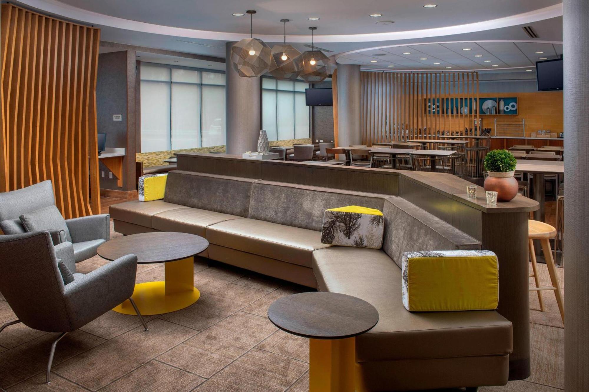 Springhill Suites Potomac Mills Γούντμπριτζ Εξωτερικό φωτογραφία