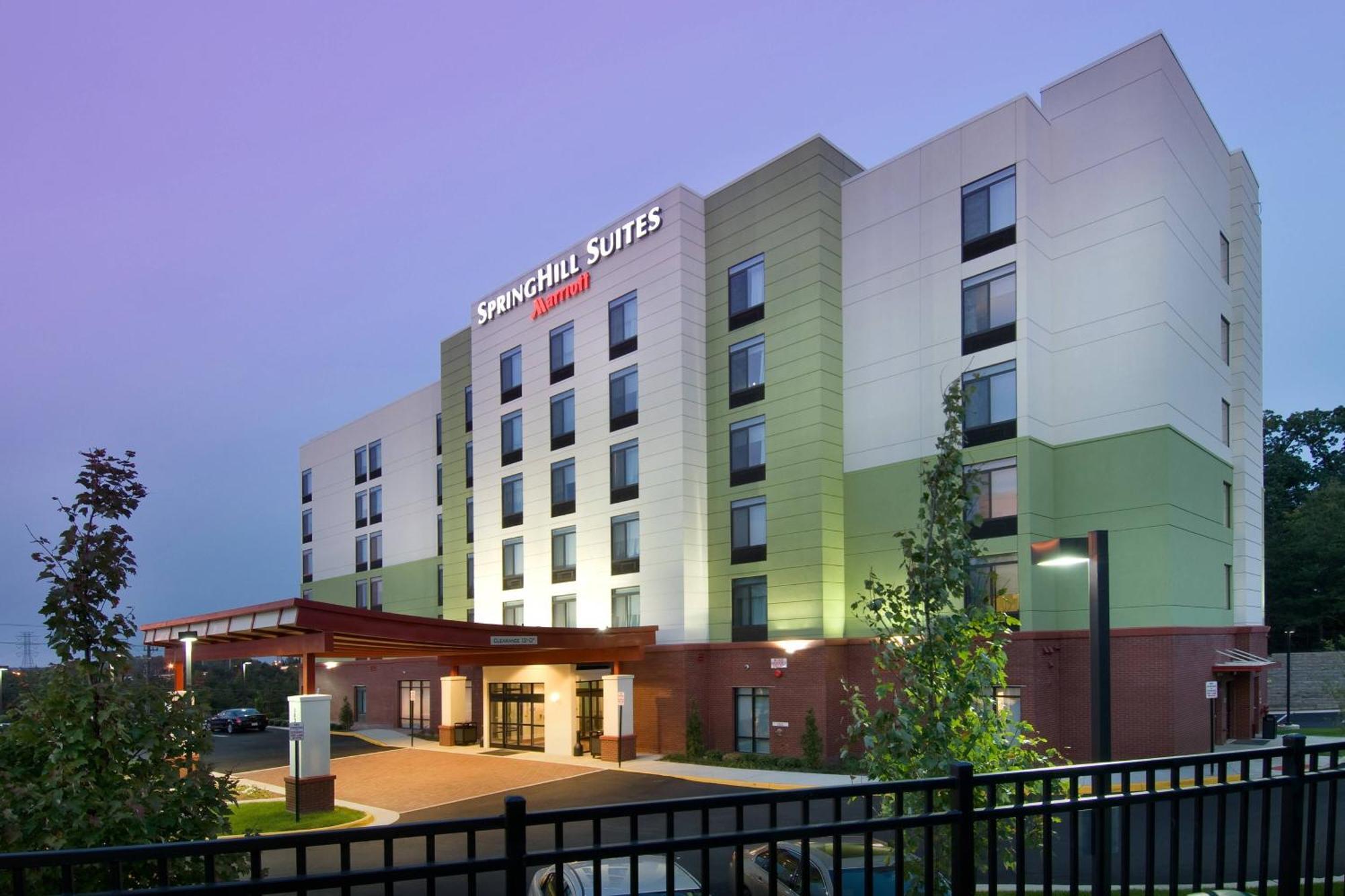 Springhill Suites Potomac Mills Γούντμπριτζ Εξωτερικό φωτογραφία